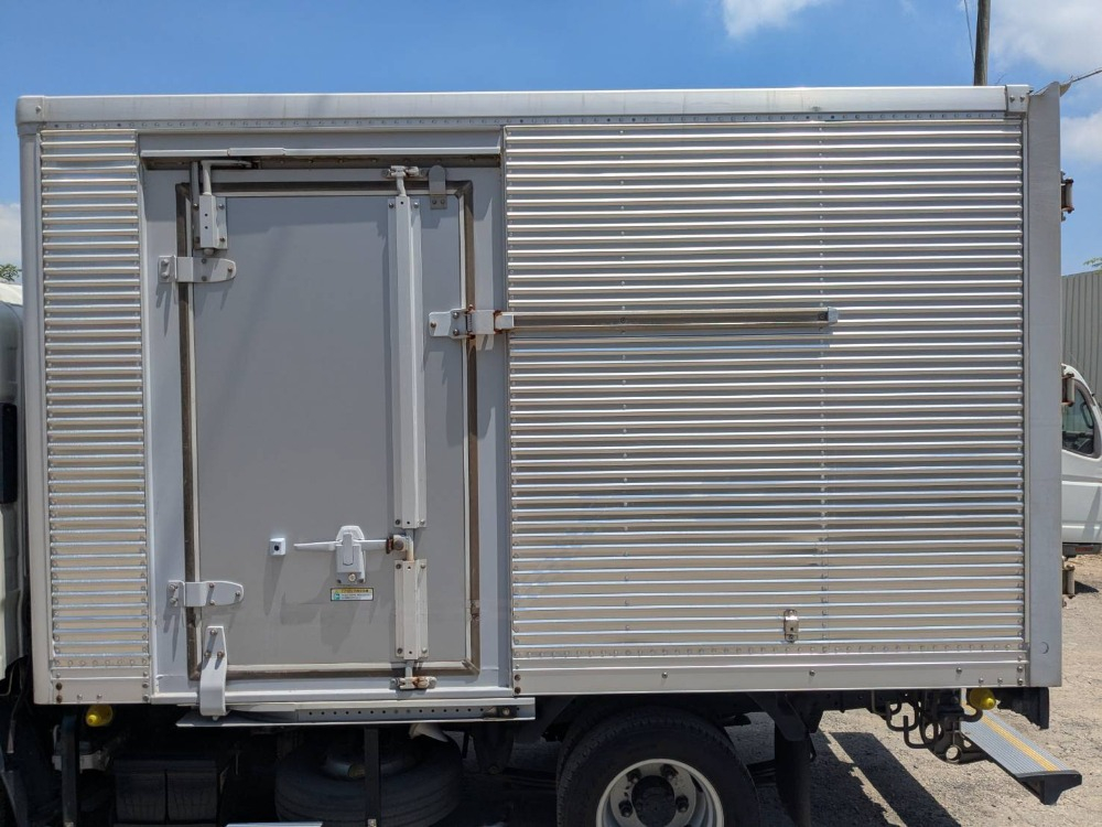 【引取限定/配送要相談】20インチ 中古車 引取限定/配送要相談】20インチ 中古車